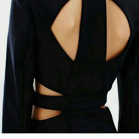 MISHA COLLECTION EUC BLACK LINED CUT OUT STRUCTURED BLAZER SIZE MEDIUM - Picture 11 of 11